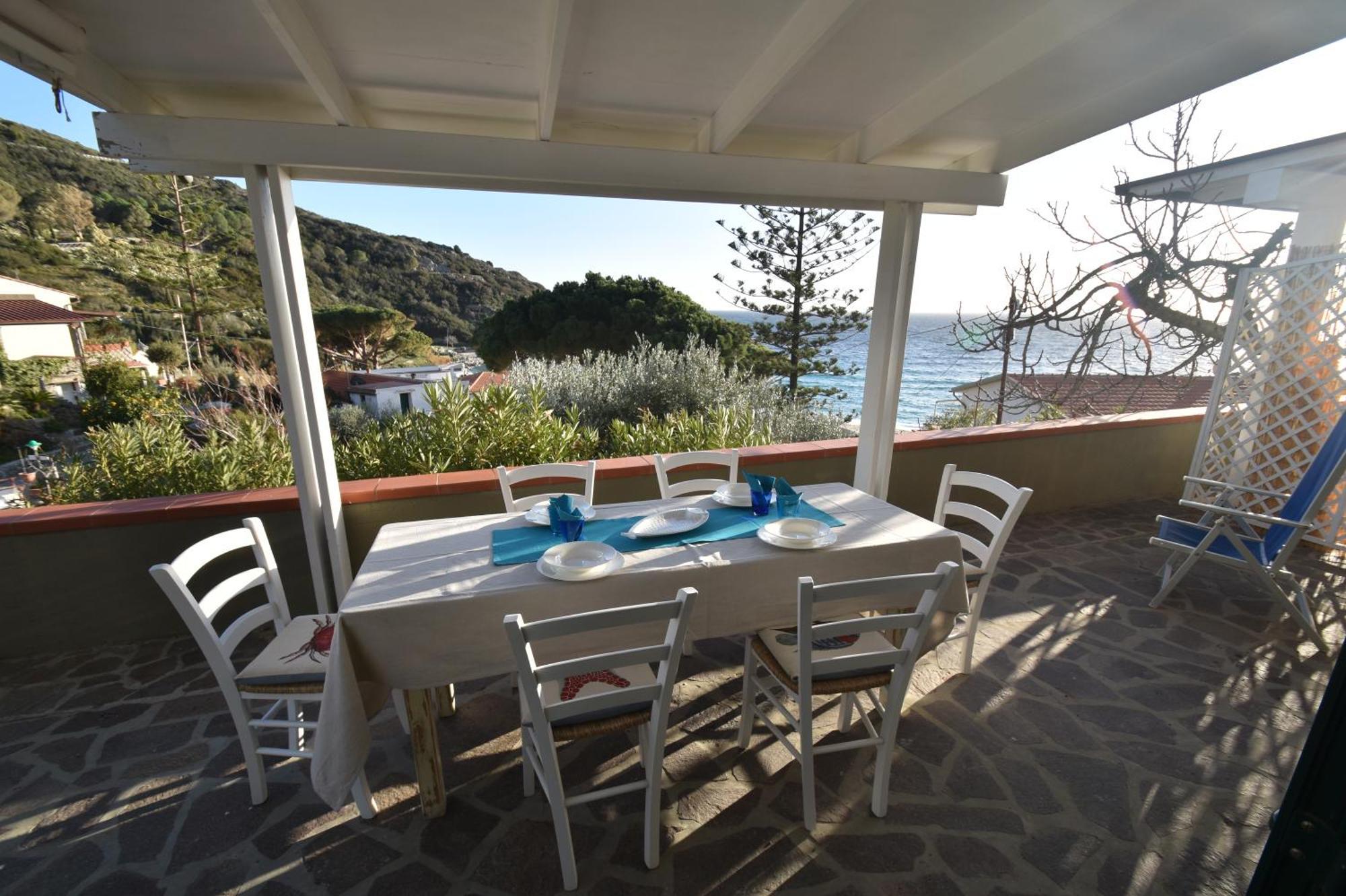 Appartamenti Cavoli - Vista Mare Con Terrazze, Clima E Posti Auto Spiaggia di Cavoli Exterior photo